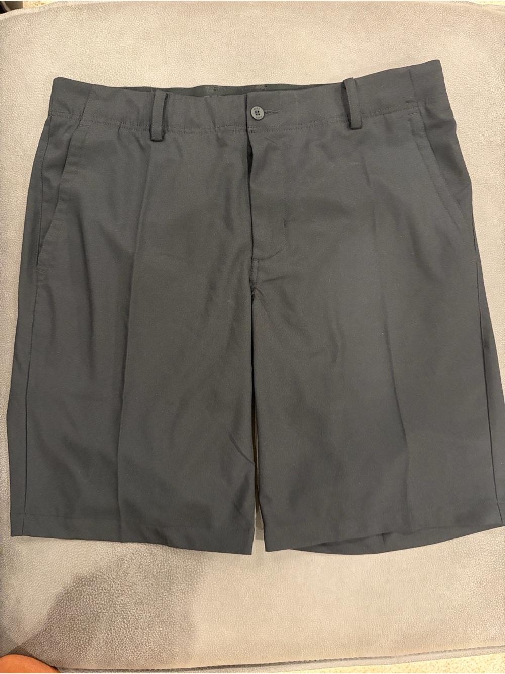 Nike Men's Flat Front Black Golf Shorts